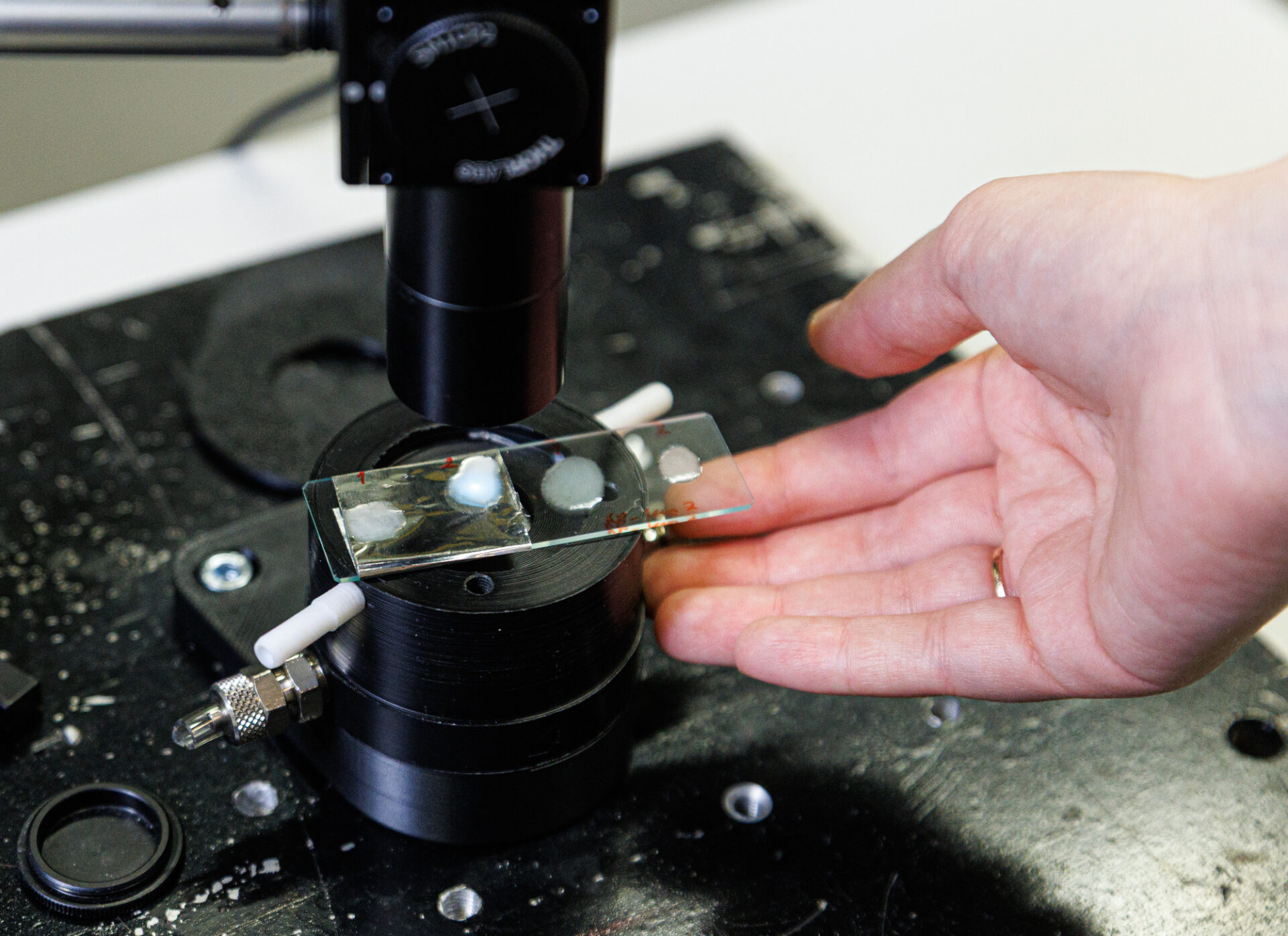 Palielināt vēja turbīnas kalpošanas laiku, savlaicīgi atklājot lāpstiņu eroziju